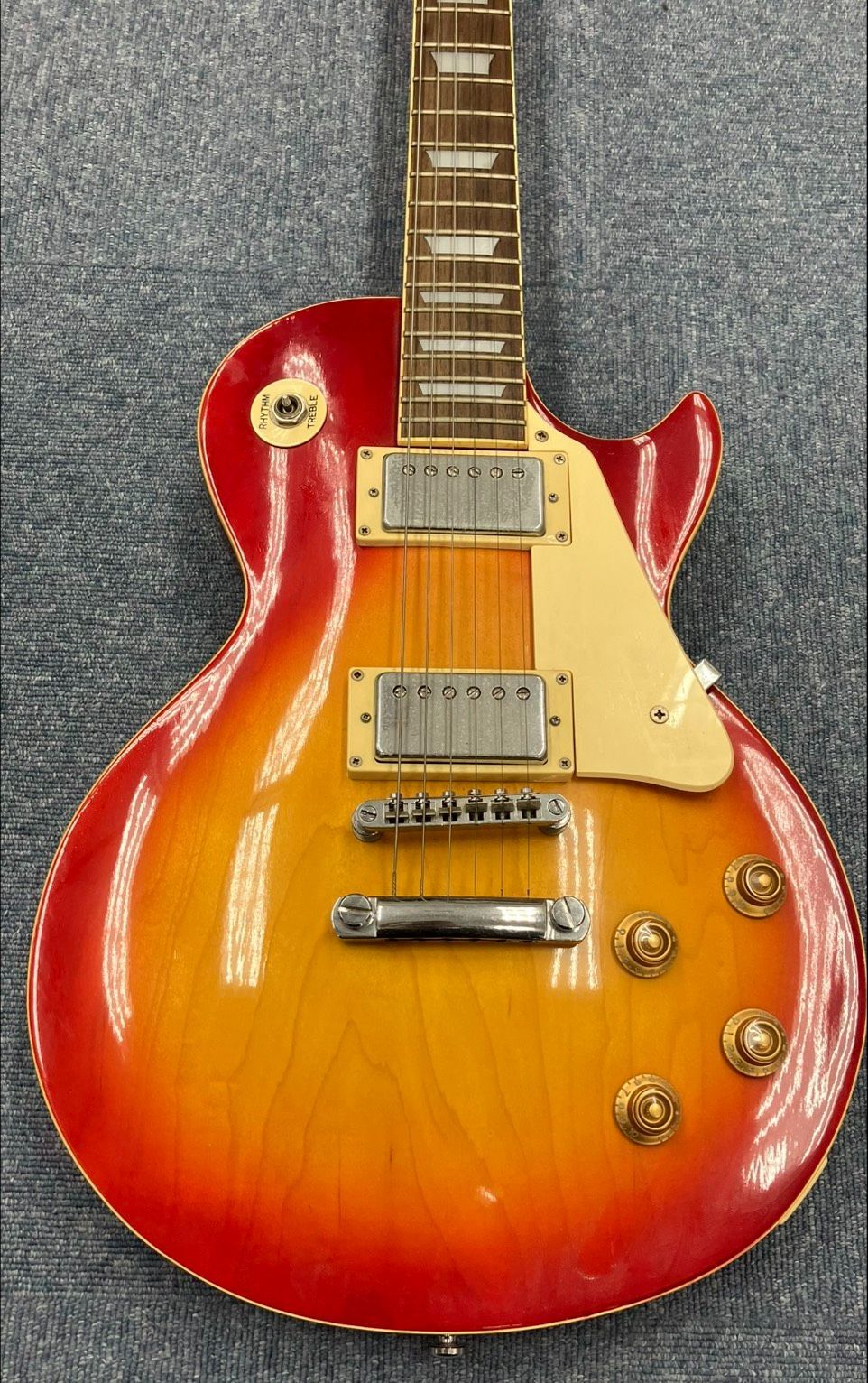 O023-SA7-442 Barclay バークレー エレキギター レスポールタイプ 6弦