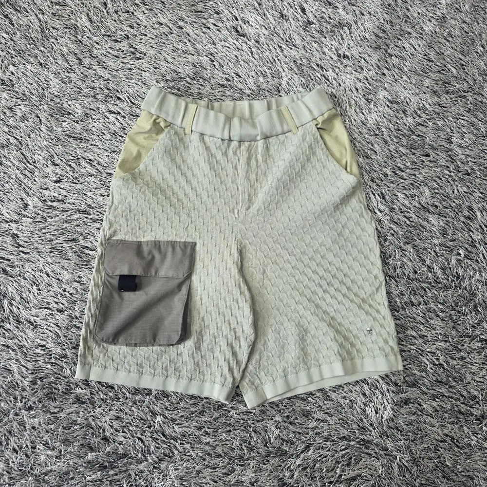 アメージングクリー ゴルフ サーキット HYBE セーター ショートパンツ/メンズ(L)/B1151/新品レベル
