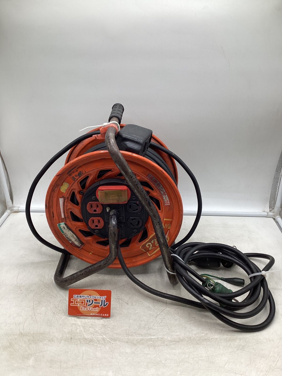 【中古品】日動 RND-EB30SL ☆ 延長コード型ドラム ロック式コンセントプラグ付 30m [IT_UCWVM][岡岩][M05]