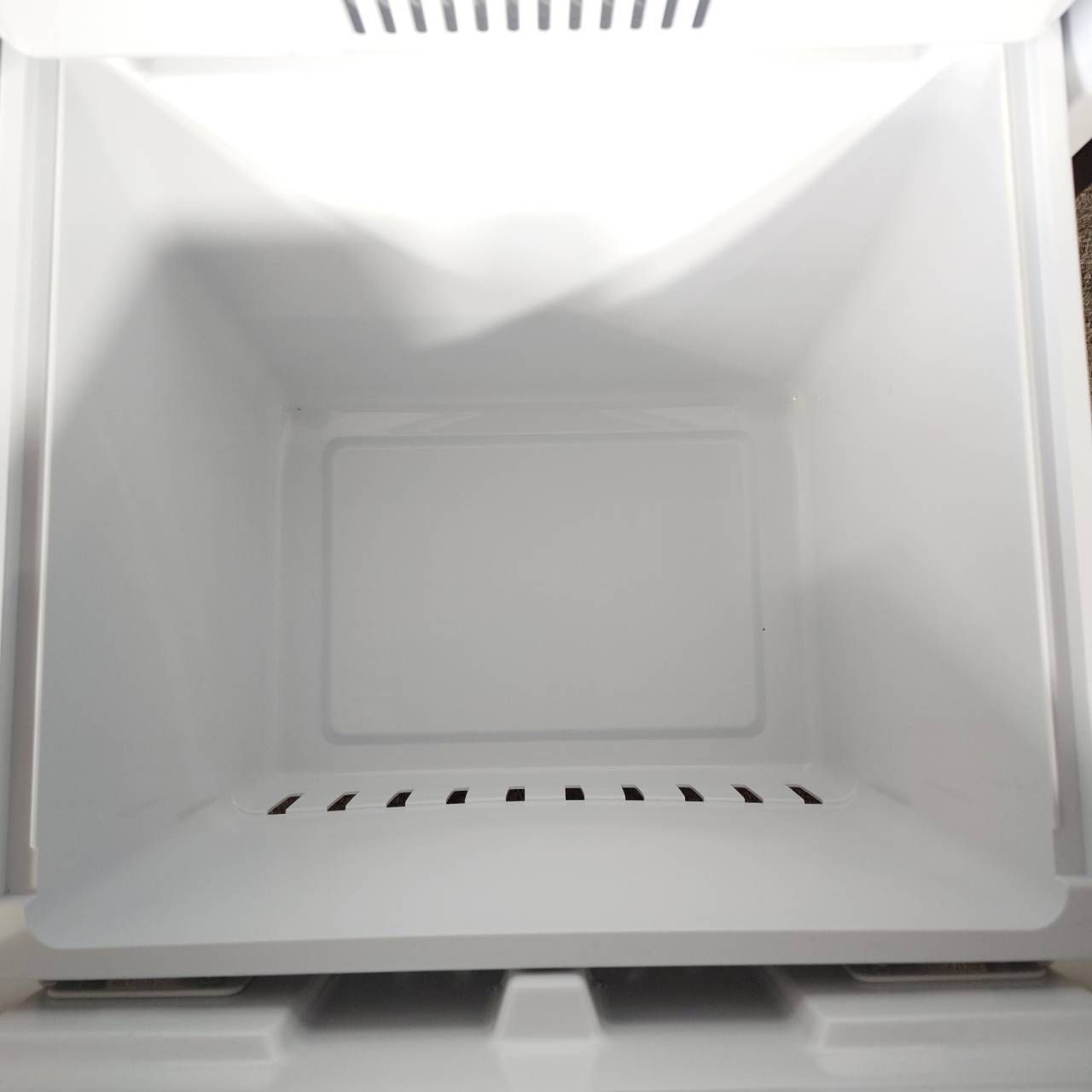 2022年製】 Hisense ハイセンス 冷凍冷蔵庫 HR-G16E2NA 162L - メルカリ
