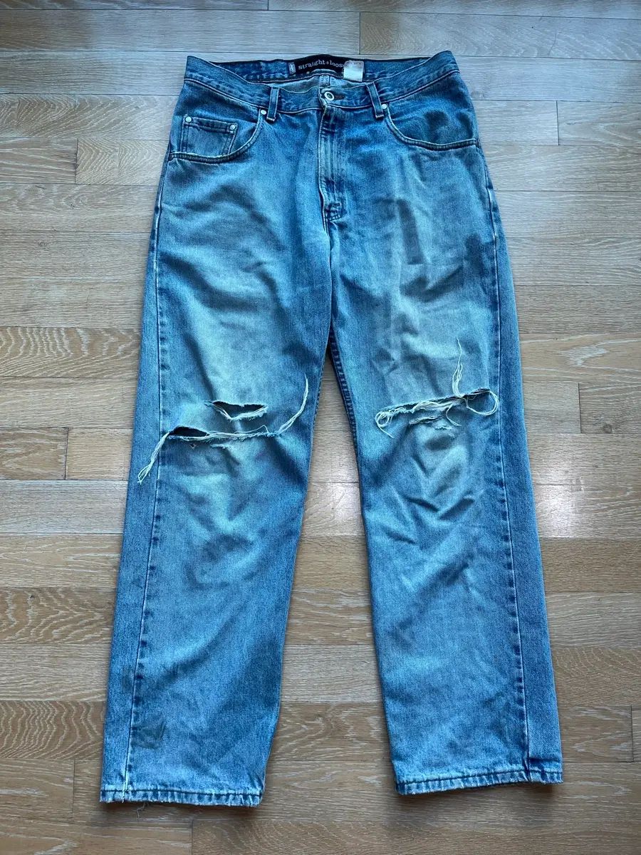 Levi's Silvertab ストレート+ルーズ(32x32)