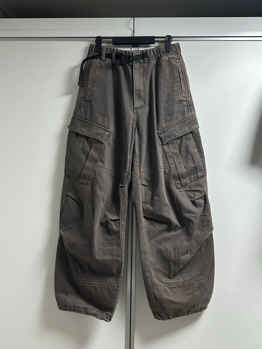 2 ハッチングルーム ミール パンツ ウォッシュド オリーブ 18,136円