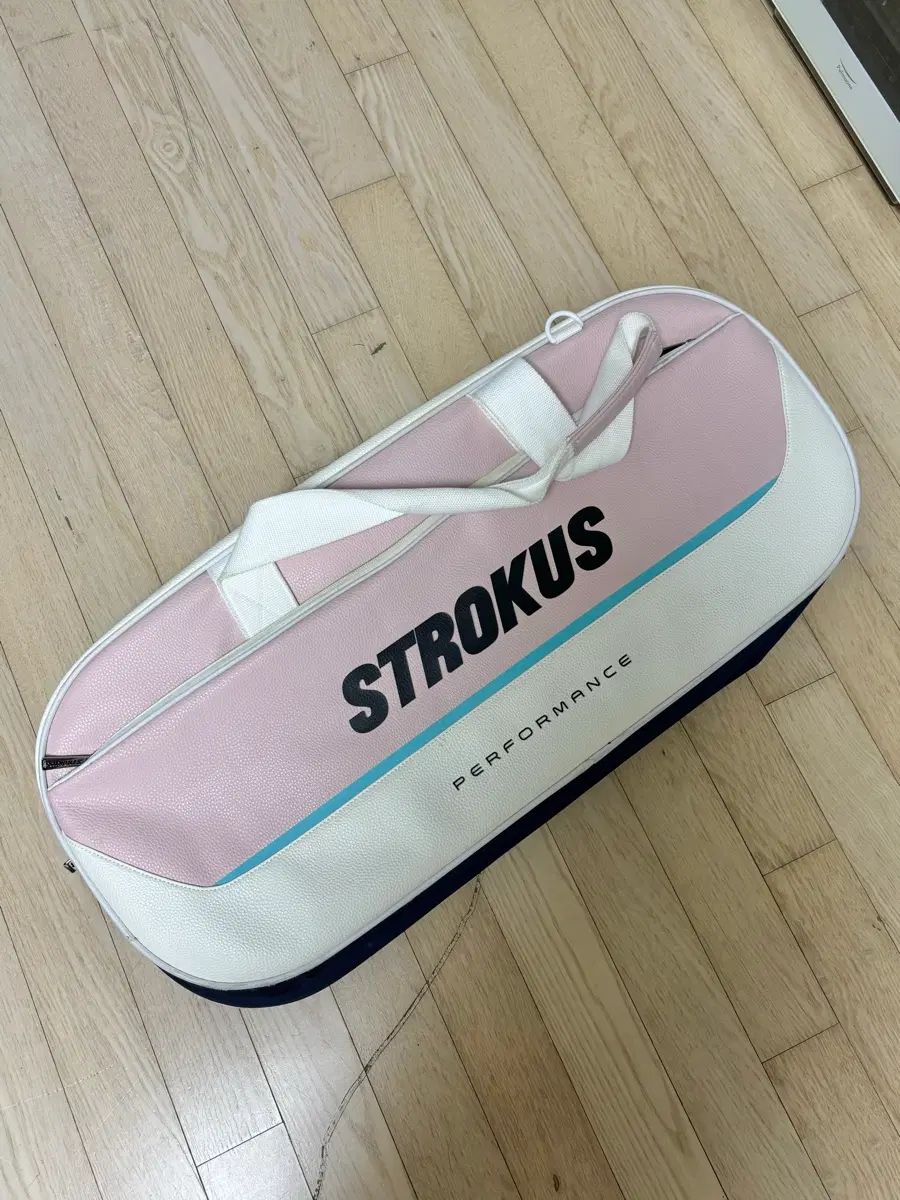 ストローカス バドミントンバッグ
