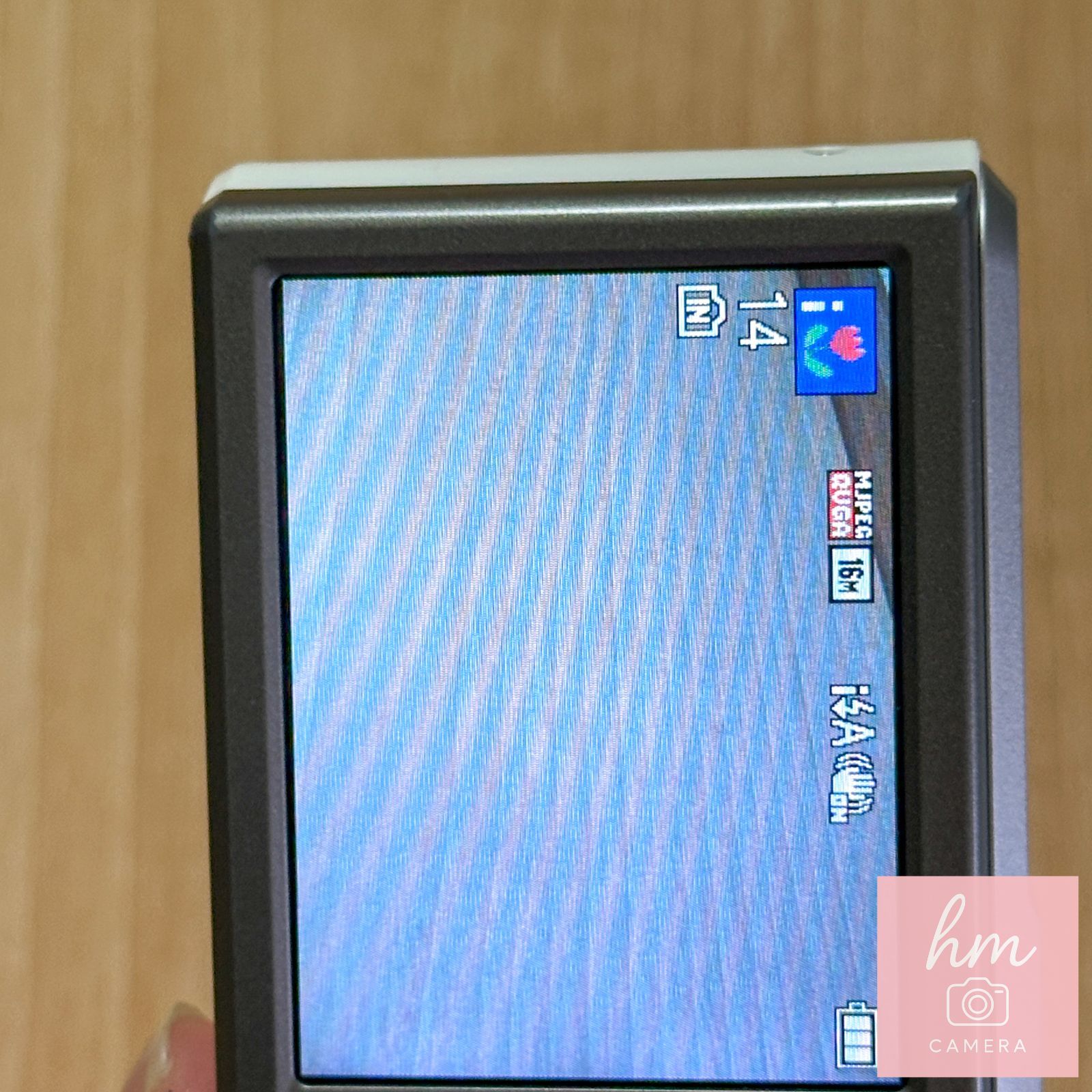 Panasonic LUMIX DMC-SZ3 ホワイト コンデジ デジカメ 10倍ズーム 手