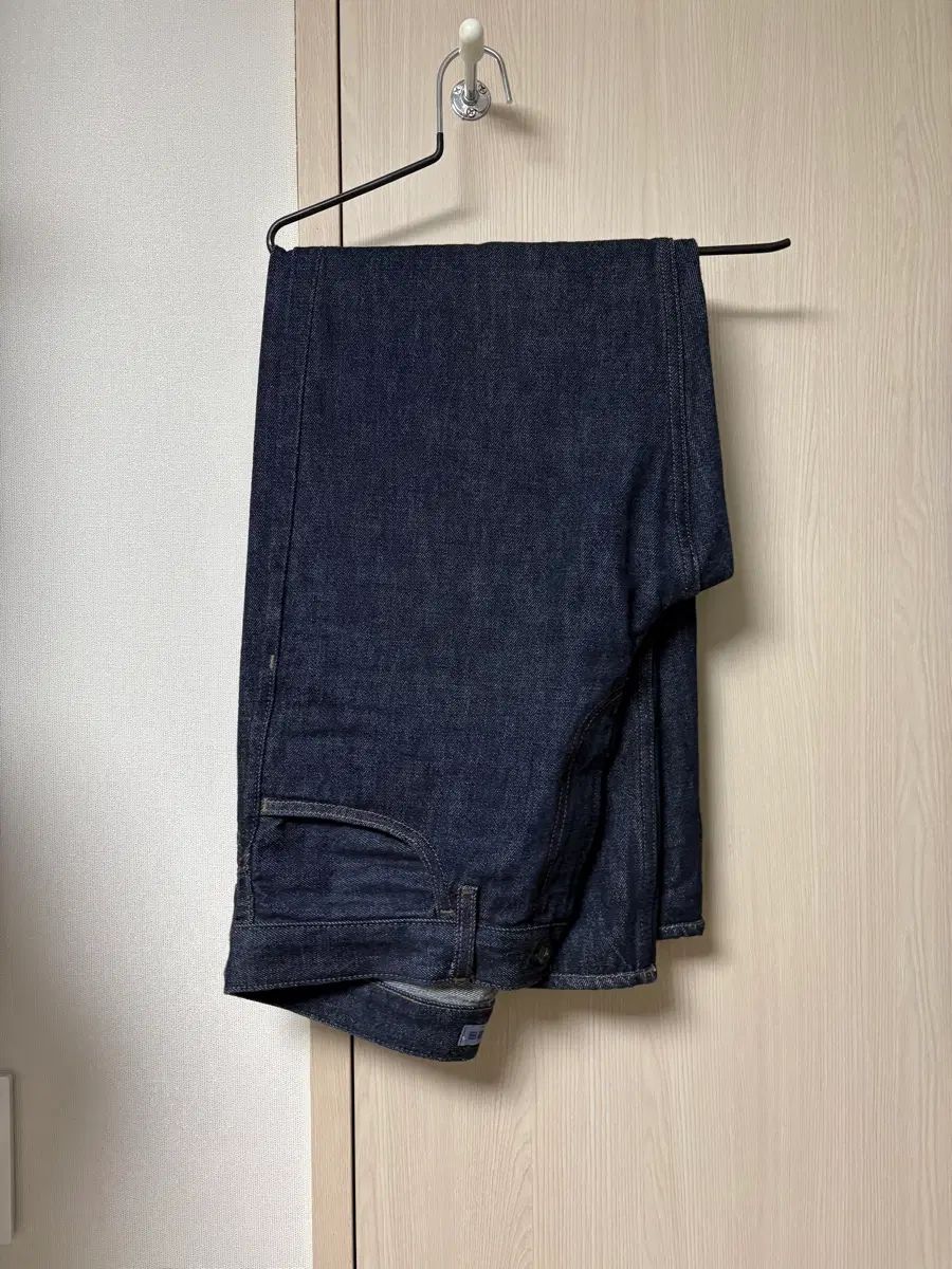 32 UNIQLO Kinloch Anderson セルビッジ ストレート ジーン