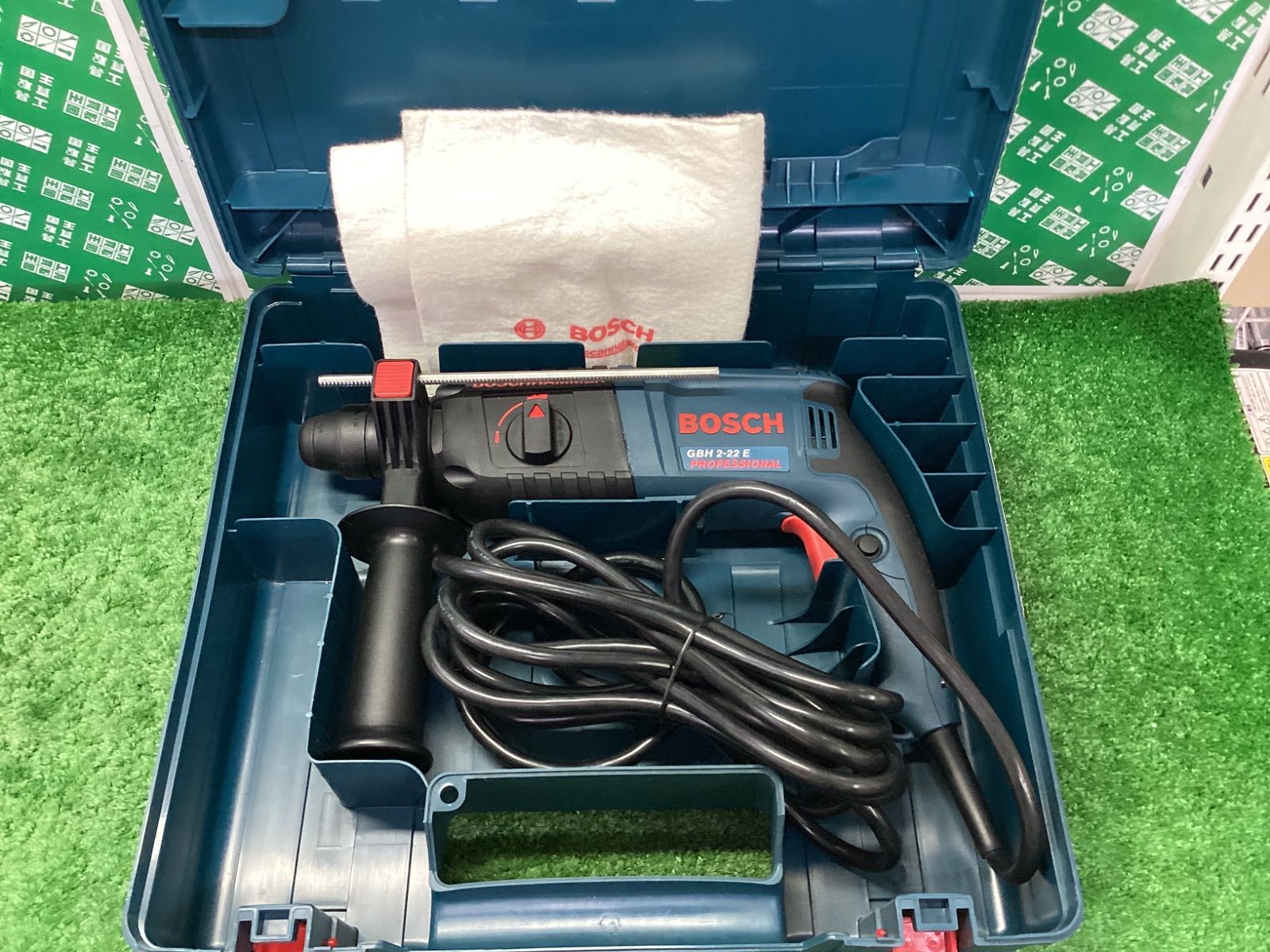 【美品】　　BOSCH(ボッシュ) SDSプラスハンマードリル GBH2-22E 　/　　 IT9491ZK861O