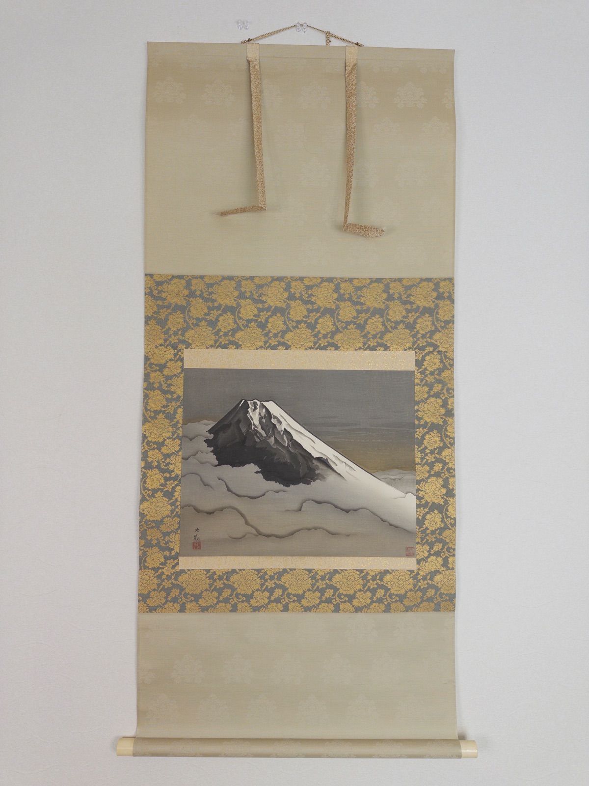 木版画 橫山大観 【墨繪富士】 雕師 遠藤光局 摺師 伊藤智郎　掛軸 富士山 日本画 茶掛　共箱
