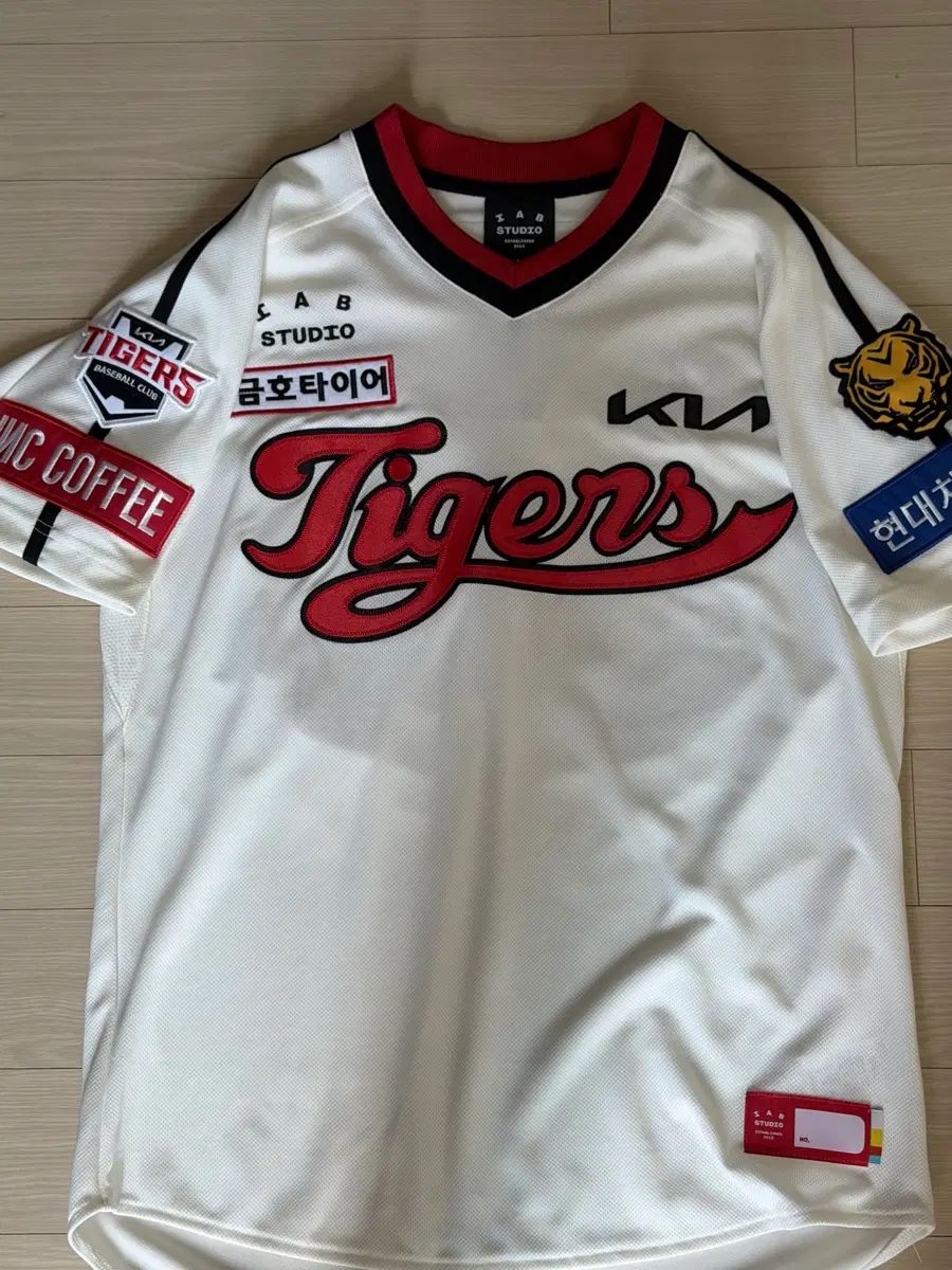 KIAタイガース(キア・タイガース) アイコン(アイコン) アセンティック 梁 玹種（ヤン・ヒョンジョン）