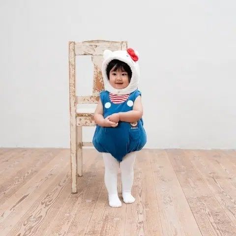 日本正規品 ハローキティ コスチューム 帽子セット 新品