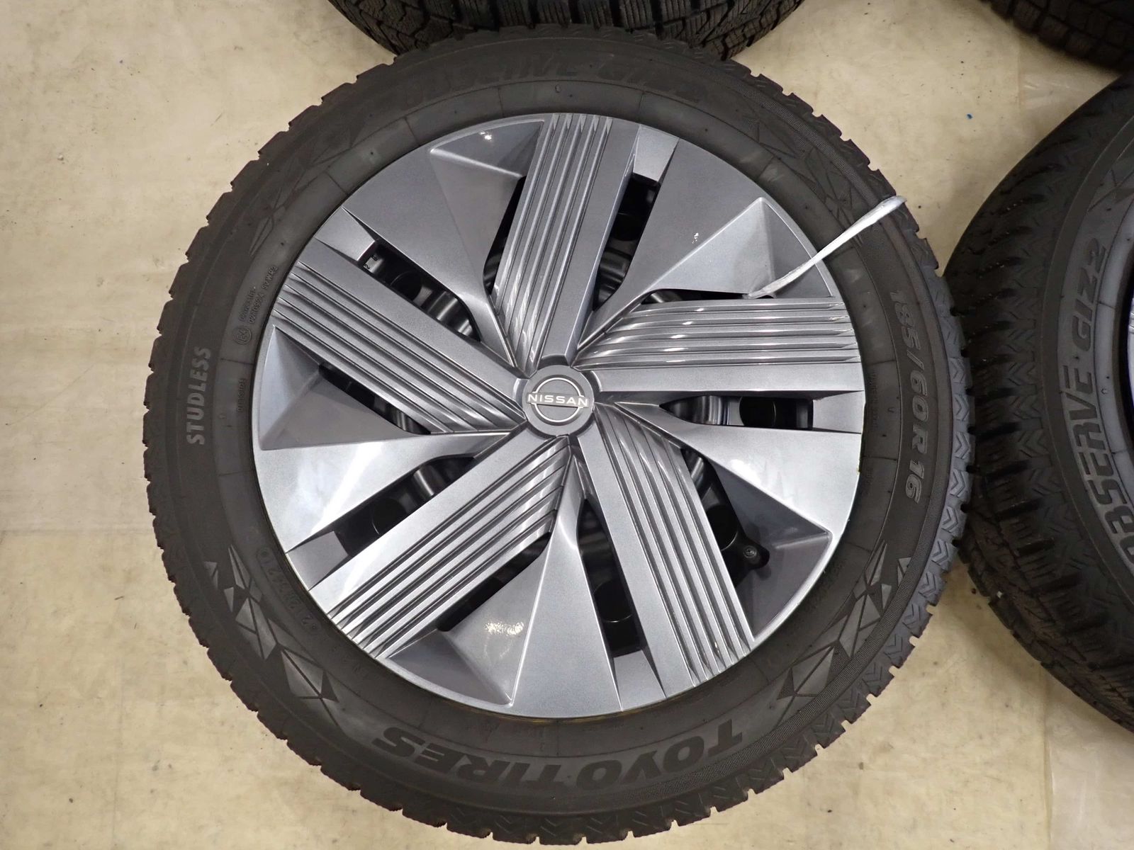冬 4本SET 会社宛 送料無料 185/60R16×5.5J 86Q トーヨー オブザーブ