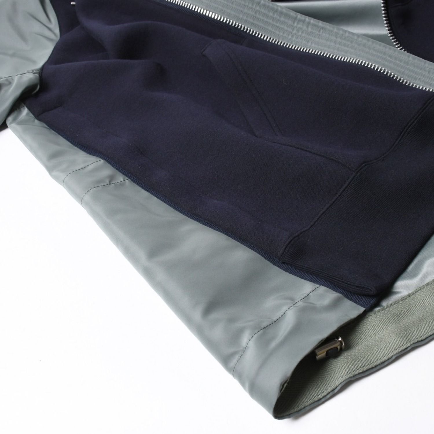 極美品 sacai サカイ ナイロンツイル × スポンジスウェット フーディ