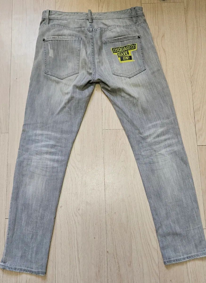 DSQUARED2 ディースクエアード2 デニム ズボン グレー ウォッシュ ダメージ48