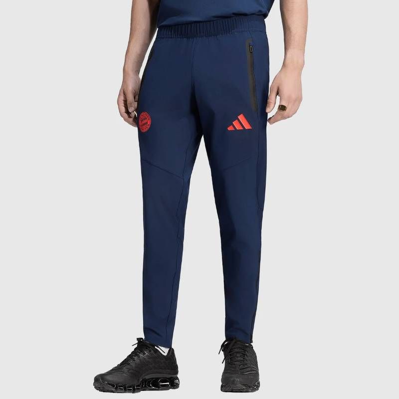 【送料無料・匿名配送】adidas アディダス バイエルン・ミュンヘン 26/27 公式 Tiro トラベル パンツ 紺 赤 裾ジップ ポケット 新品 正規品