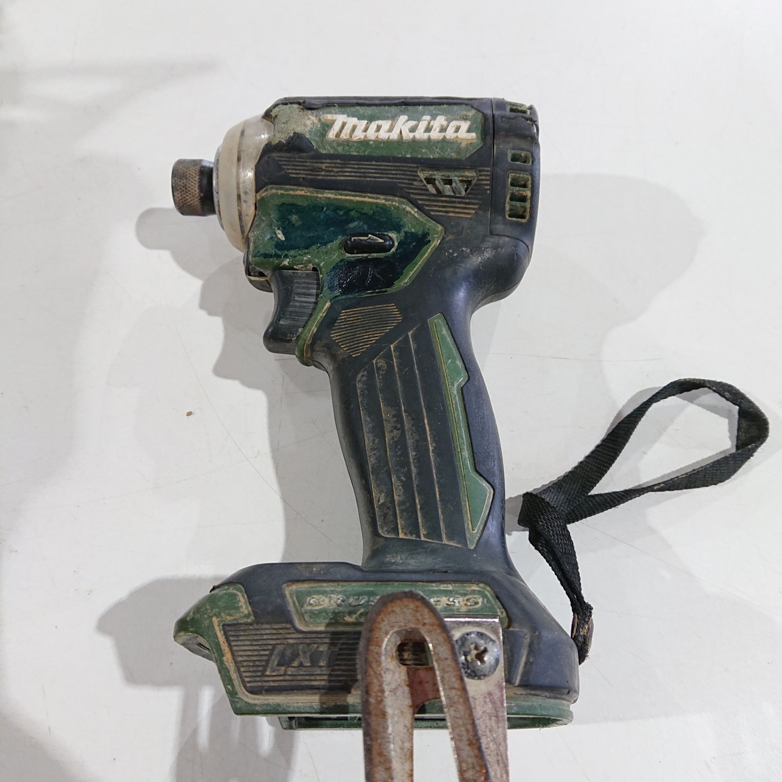 Makita マキタ TD172D 18V 充電式インパクトドライバ