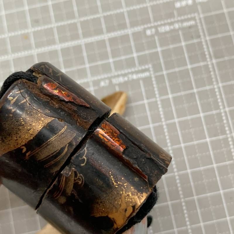 時代物】蒔絵 漆塗 印籠 根付 緒締め玉 セット 江戸 明治 骨董 装飾品
