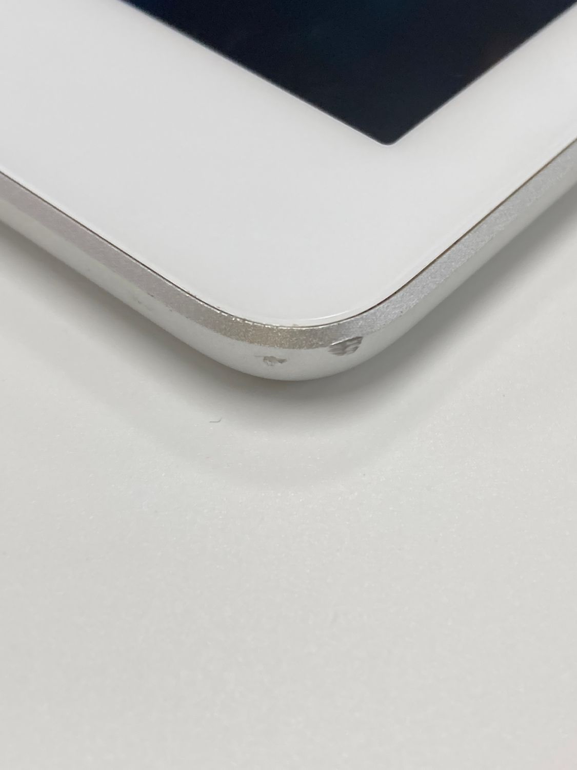 Apple iPad 第5世代 32GB シルバー バッテリー91％ - メルカリ