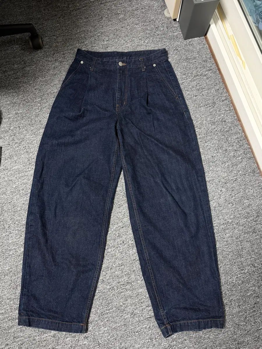 MUSINSA STANDARD (ムシンサスタンダード) クレヨンしんちゃん daddy (z9) コラボ デニム Indigo COLOR