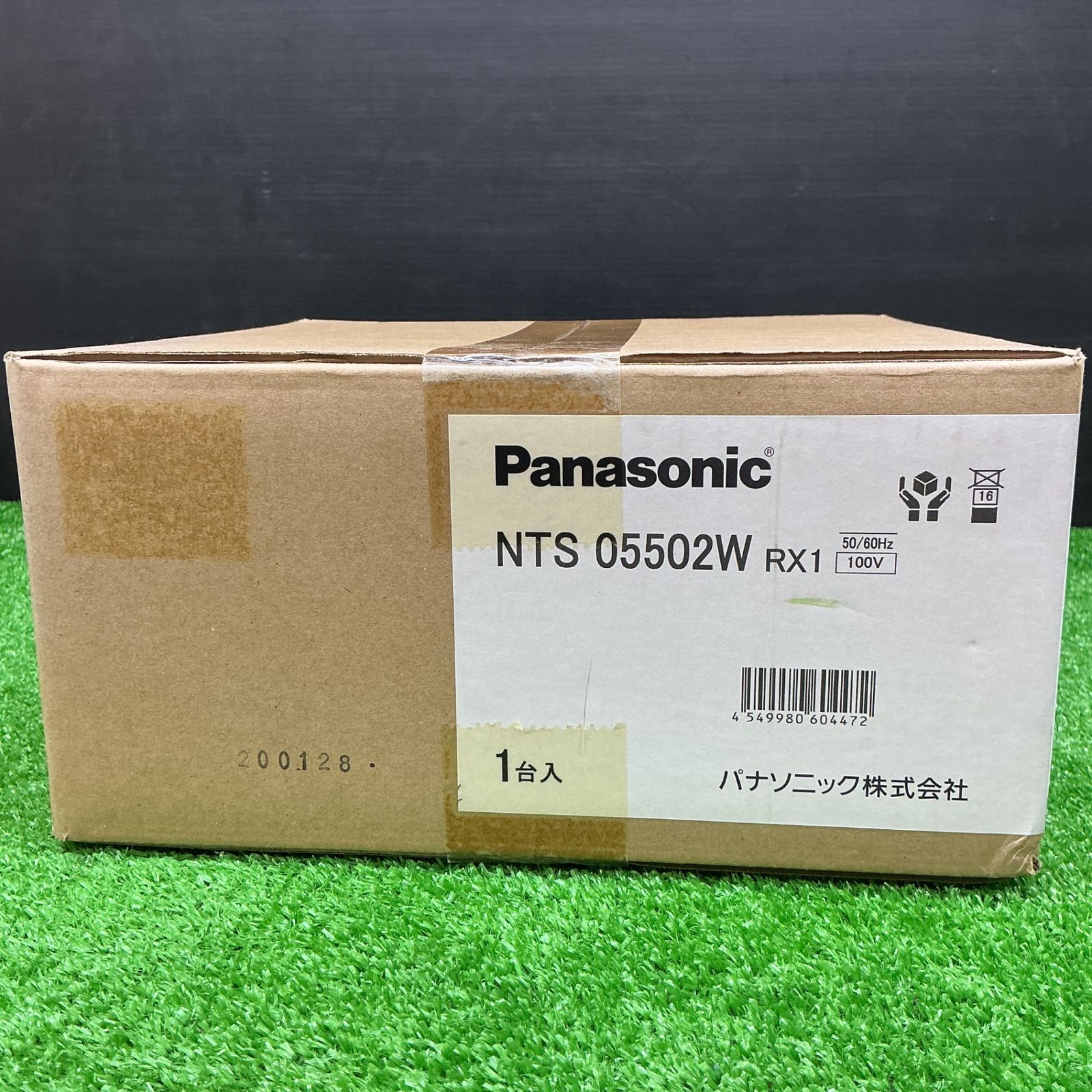 【未使用】パナソニック レール用スポットライト WiLIA可変配光型SP550形35K NTS05502WRX1【電材館越谷店】