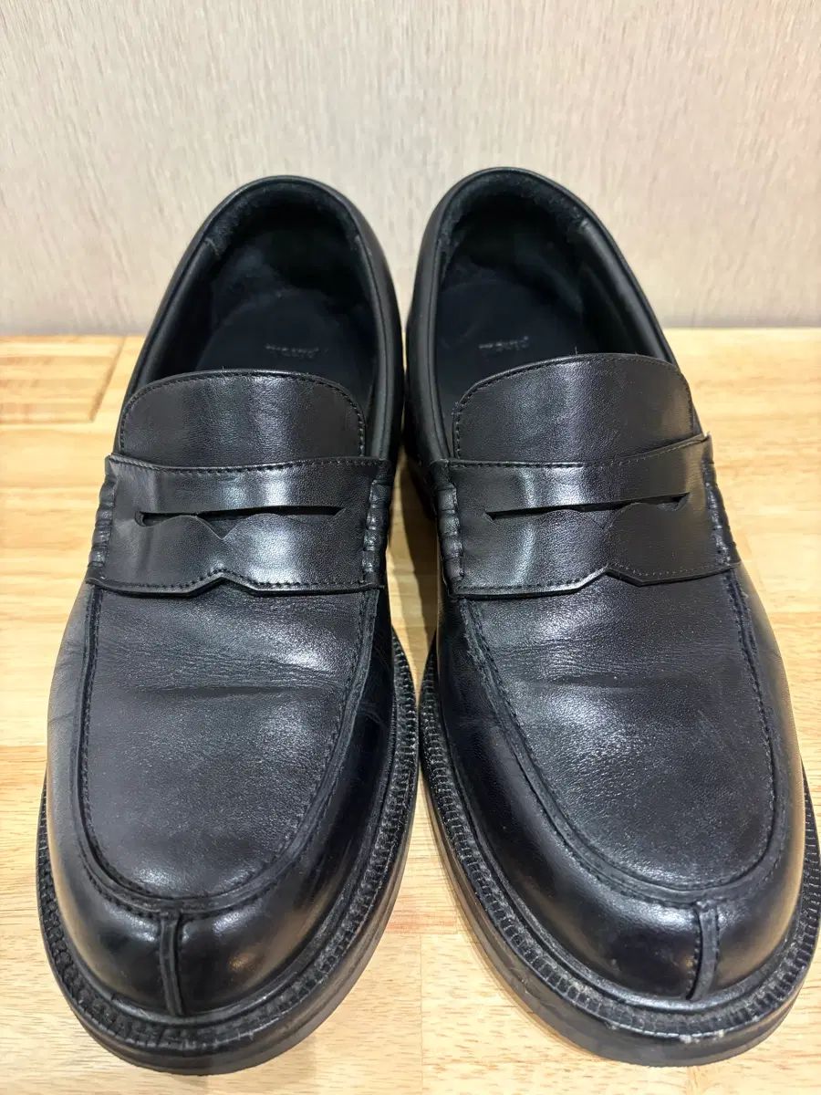 ピノキ 490 ローファー 255 出品