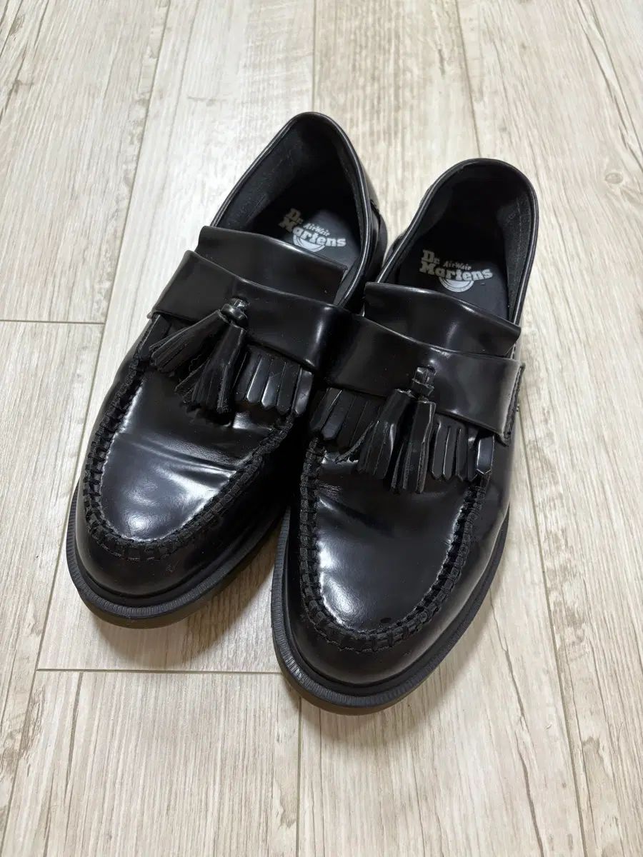 DR. MARTENS ドクターマーチン エイドリアン ブラック 270