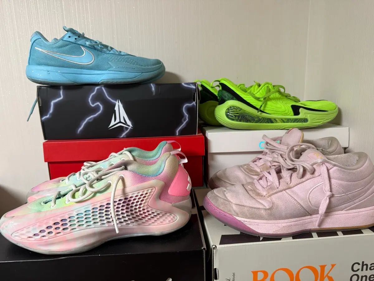 バスケシューズ まとめ 出品