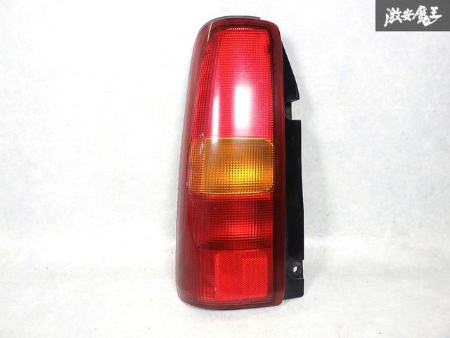 破損なし！即発送】SUZUKI スズキ 純正 JB23W ジムニー テールランプ