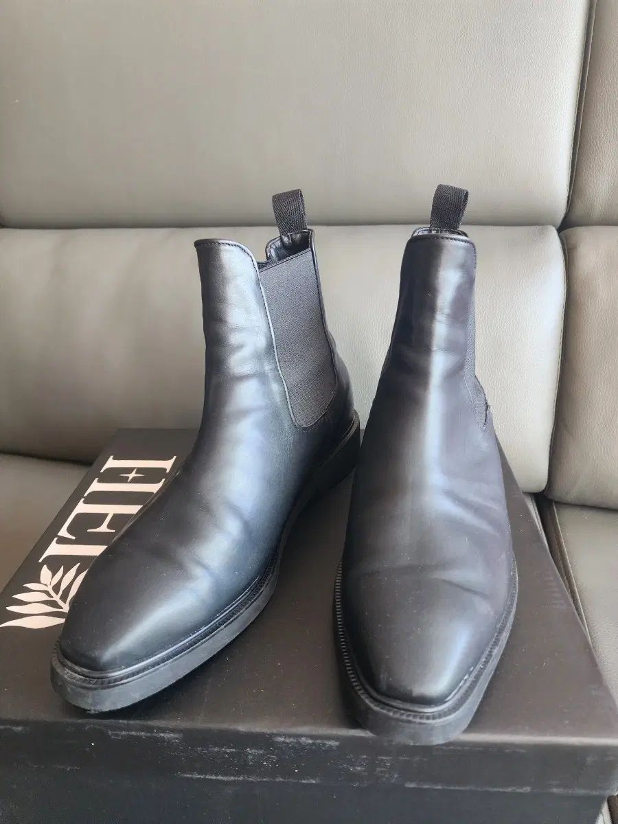 ブラック 7cm 厚底 チェルシーブーツ