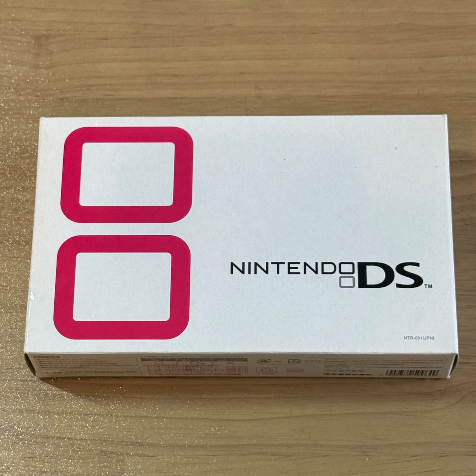 9-090【外箱美品・液晶画面にキズあり】初代DS プラチナシルバー 箱付き