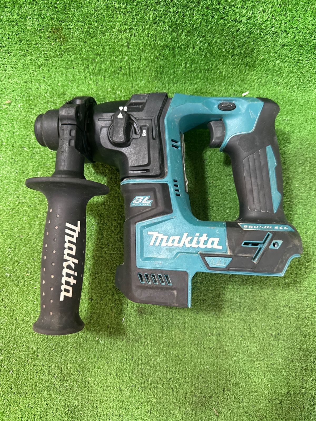 makita マキタ HR170D 充電式ハンマドリル 17mm 14.4V 本体のみ ※現状品(ニ-49)