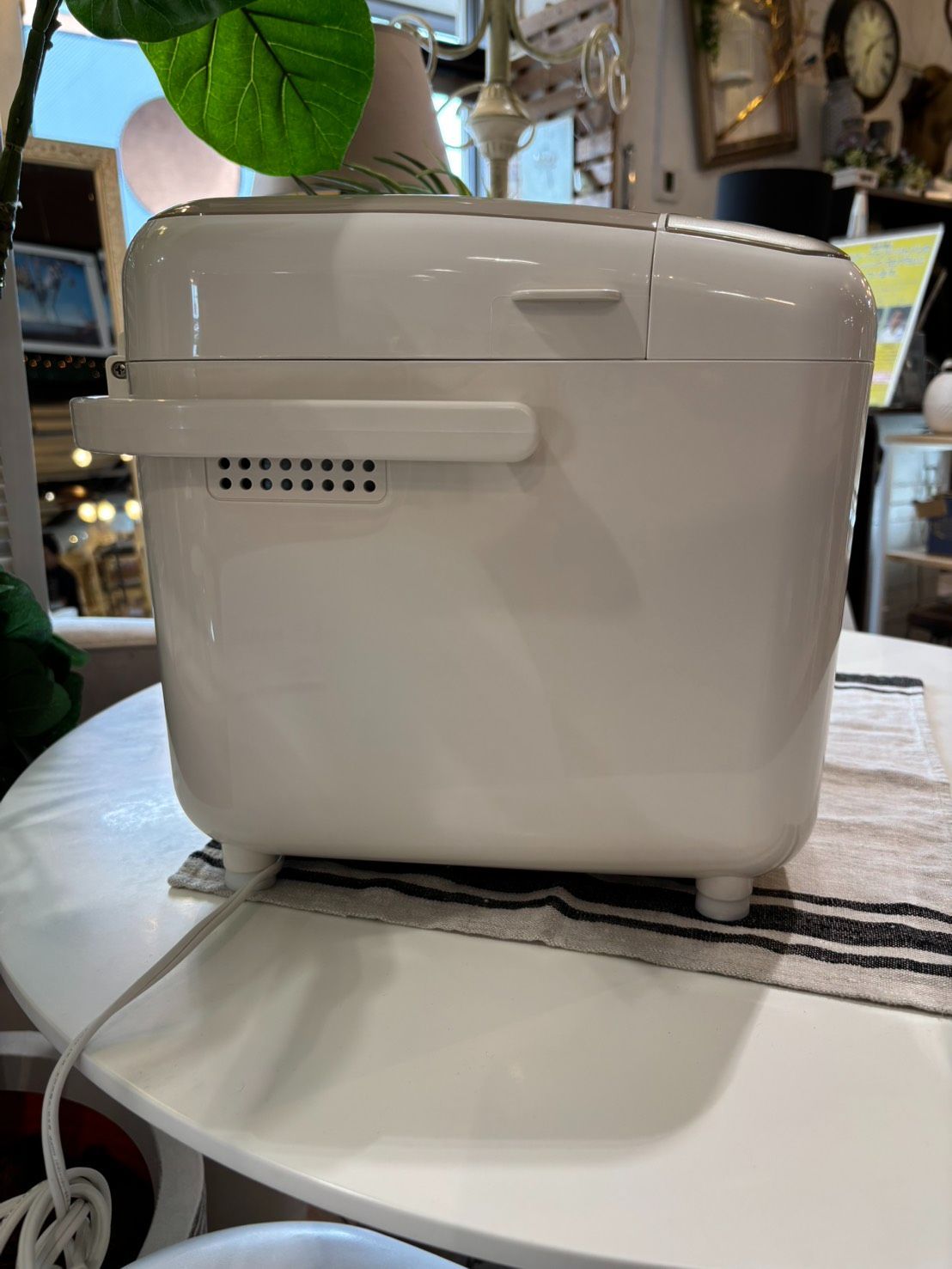 ◎【2025年製】シロカ ホームベーカリー siroca SHB-712 - メルカリ
