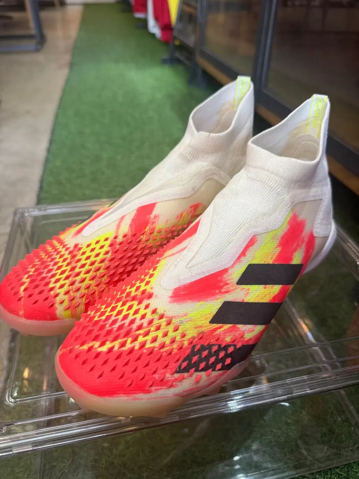 255 adidas アディダス プレデター ミュウテータ 20+ TF EG1598