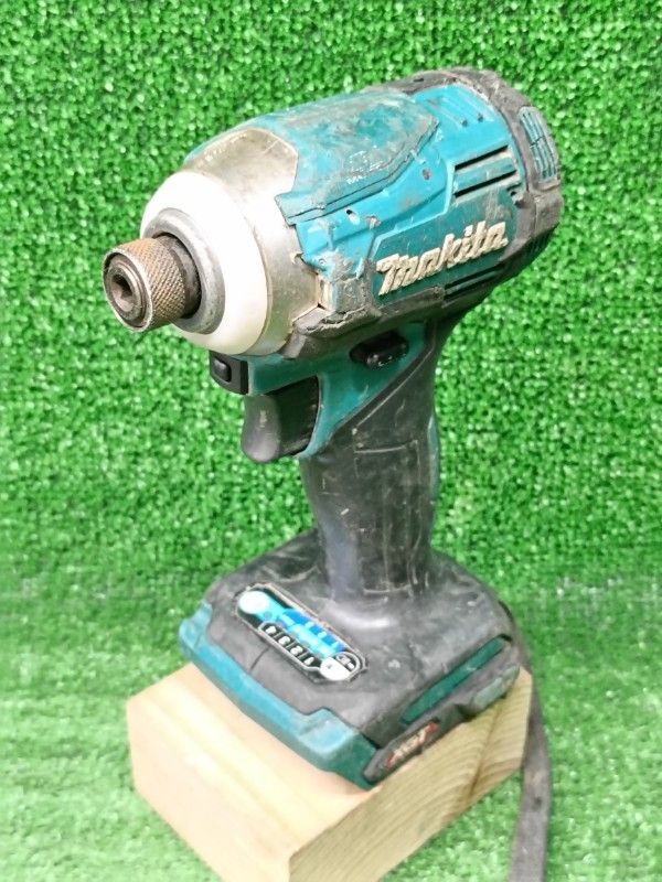 ◎マキタ(Makita) 充電式インパクトドライバ TD001GZ 内部オーバーホール済み、動作確認済み