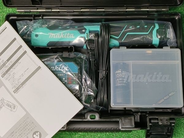 ◎Makita マキタ 充電式ペンインパクトドライバ TD023DHXTB ターコイズブルー 7.2v バッテリー、充電器、ケース付き 新品 19,500円