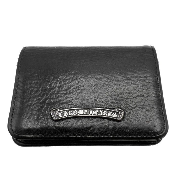 クロムハーツ CHROME HEARTS 【 CRD CSE3PKTWDV1 】 アーチロゴ プレート 3ポケット レザー カードケース　53110