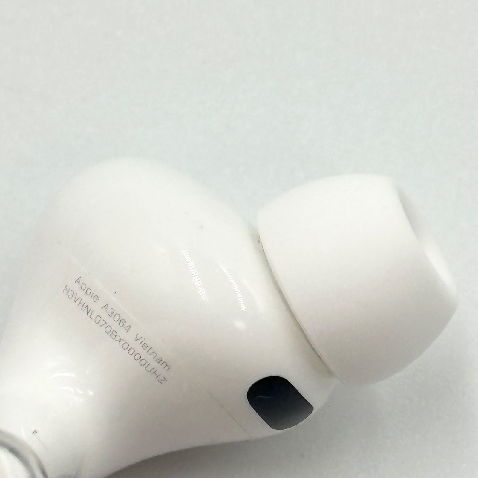 Apple AirPods Pro 第3世代 左耳のみ A3064 正規品【24時間以内発送・