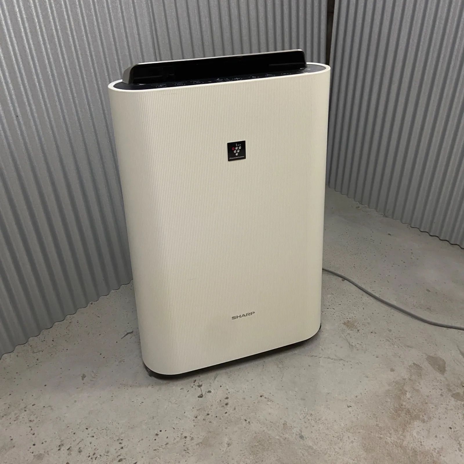 【中古・美品】SHARP 加湿空気清浄機 KC-F70-W シャープ 2018製 SHARP シャープ 加湿空気清浄機 KC-F70-W 2022年製 - メルカリ
