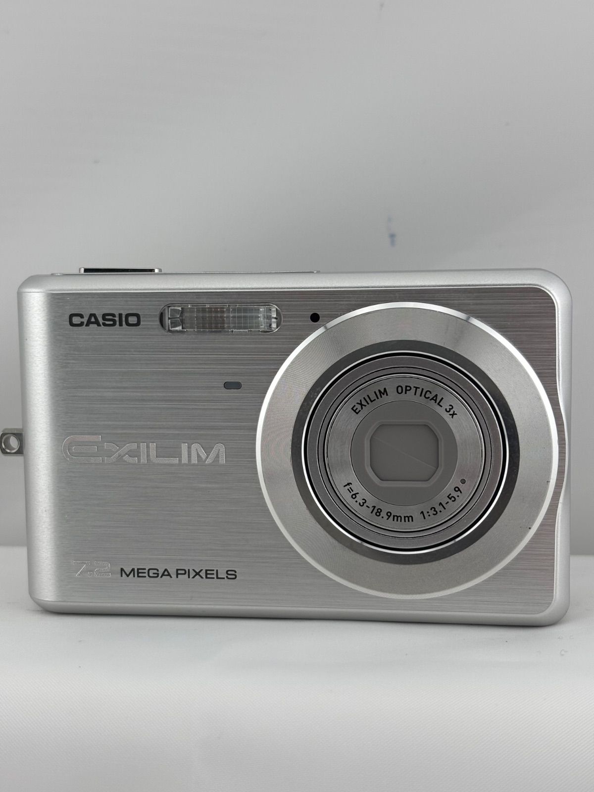 1893【美品、動作確認済み】 CASIO EXILIM EX-Z77 シルバー カシオ