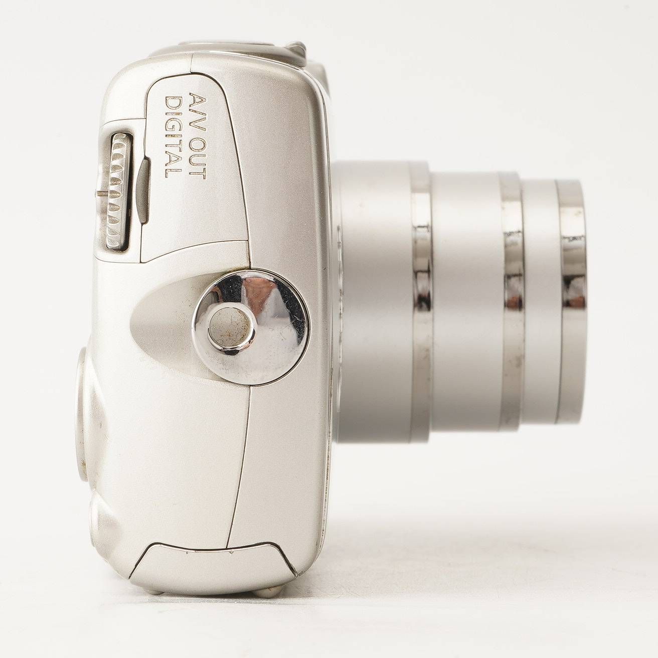 ジャンク キャノン canon IXY デジタル 810 IS シルバー コンパクト