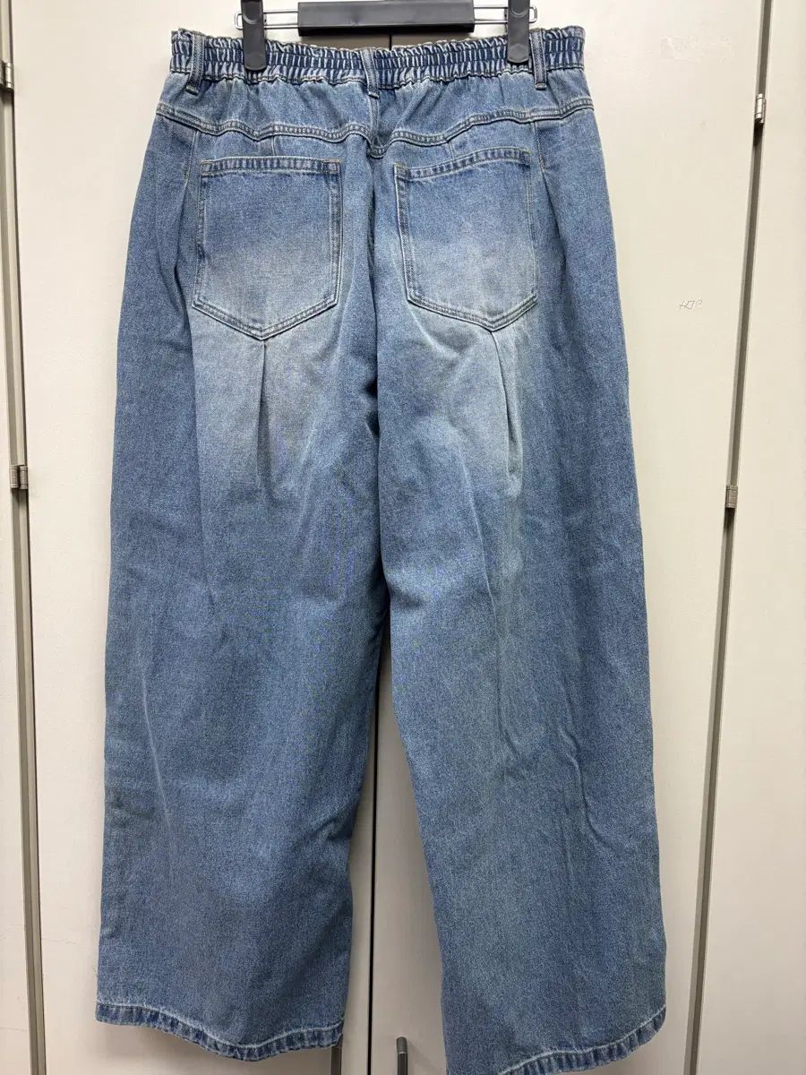 SONGZIO HOMME(ソンジオ・オム) レベル ボール ワイド デニム (新品)
