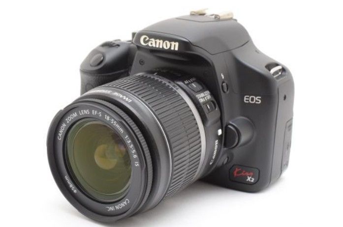 美品 Canon EOS Kiss X2 一眼レフ EF-S 18-55mm IS デジタル一眼レフ