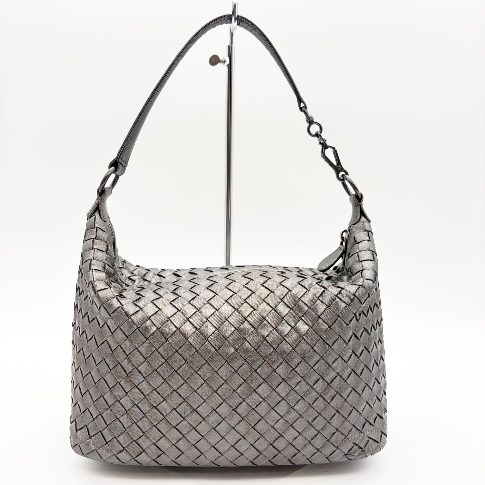 BOTTEGA VENETA ボッテガヴェネタ シルバー ワンショルダーバッグ