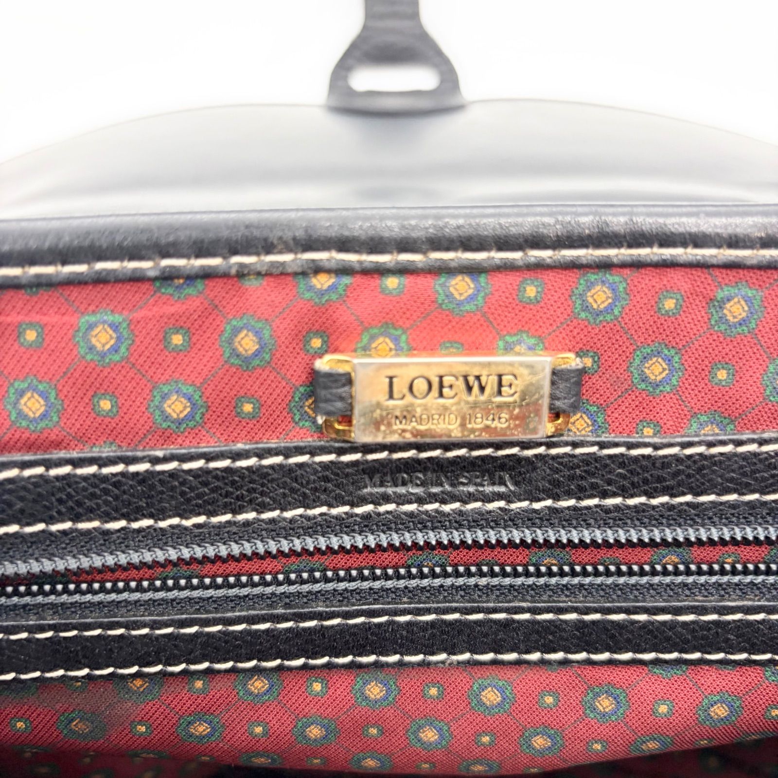 LOEWE ロエベ ショルダーバッグ レザー アナグラム ブラック ハーフ