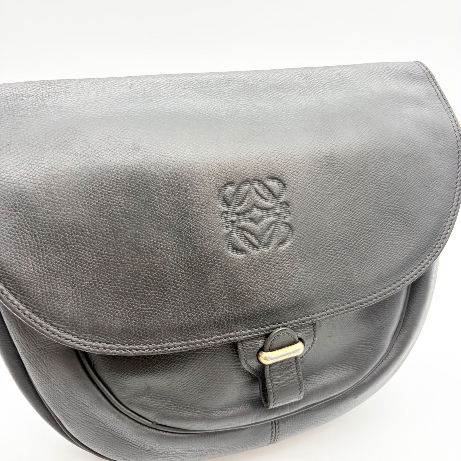 LOEWE ロエベ ショルダーバッグ レザー アナグラム ブラック ハーフ