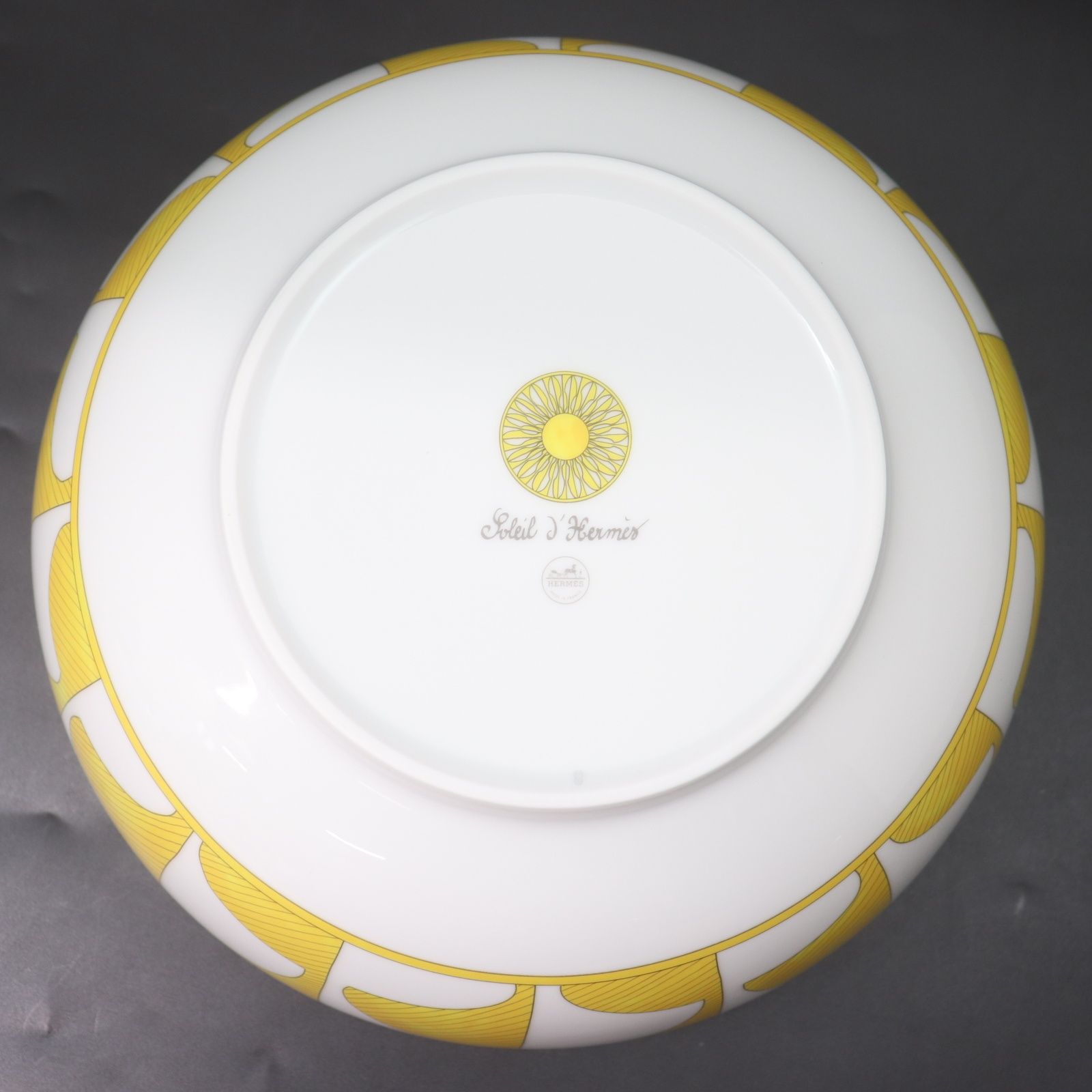 IT5P9Z7JG5N2 美品 HERMES エルメス ソレイユ ドゥ エルメス サラダ