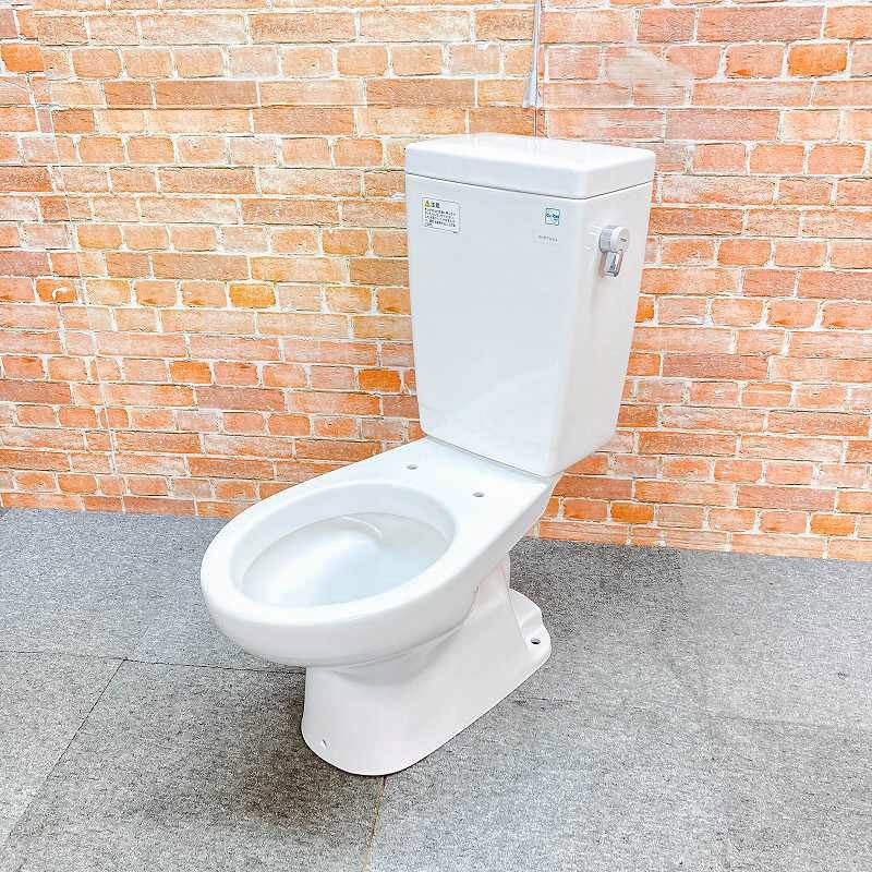 【中古品】【美品】 TOTO トイレ 洋式便器 (床下排水) 「CS670B」 排水芯200mm とタンク「SH670BA」のセット #ホワイト 102I 17,505円