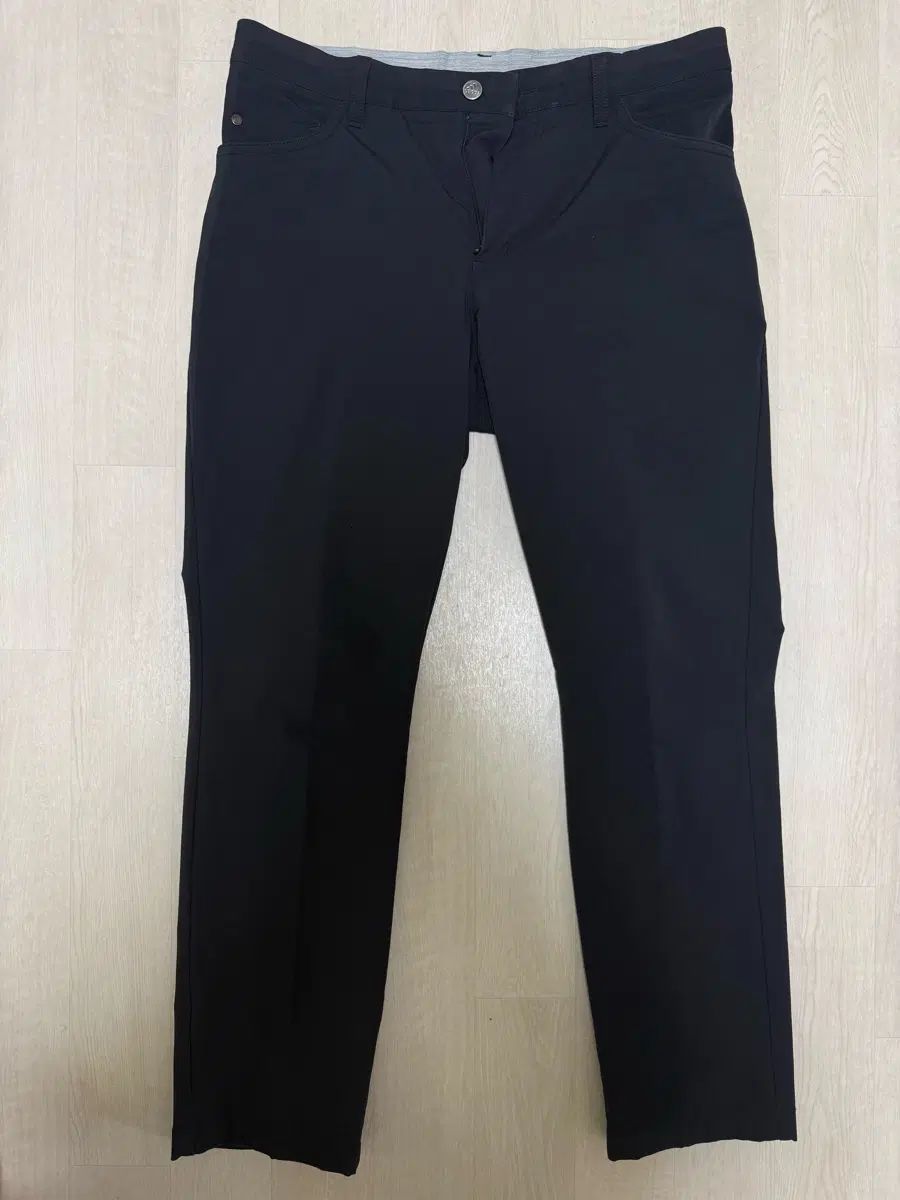 アディダス正規品 パンツ ズボン M(32) ブラック ゴルフパンツ
