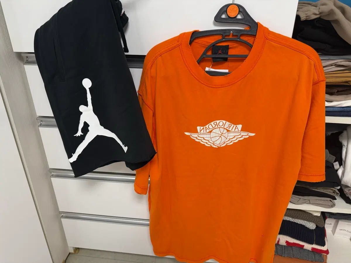 ナイキ ジョーダン 半袖 ハーフパンツ ㅡ新品