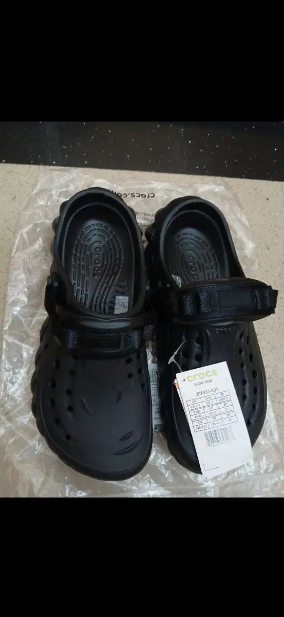 (配送込み)新品 Crocs エコークロッグ M9 W11 ブラック 270mm 6,951円