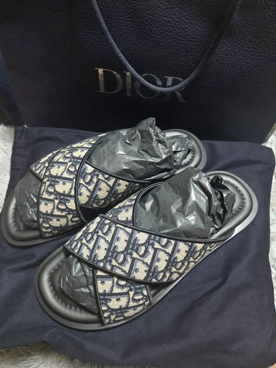 (新品) ディオール オブリーク アリアス スリッパ 42size 120,481円