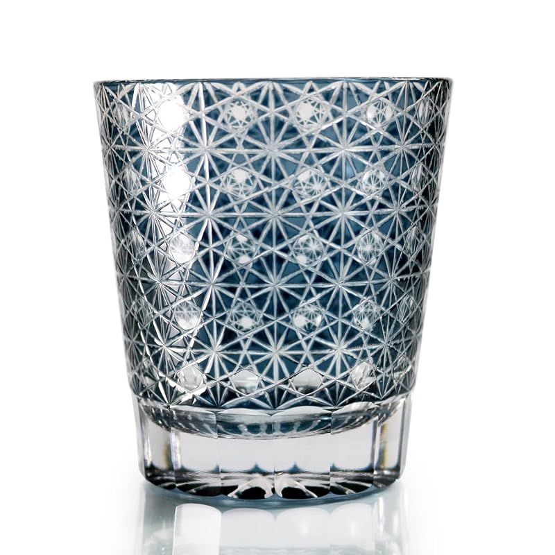 【新品】 GREEM MARKET（グリームマーケット） 木箱付 工芸品 ガラス細工 切子 グラス コップ 焼酎グラス 菊繋ぎ 文様 切子グラス 品番：GMS02236NW（ネイビー）